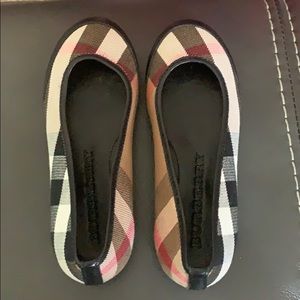 Burberry Ballet flats